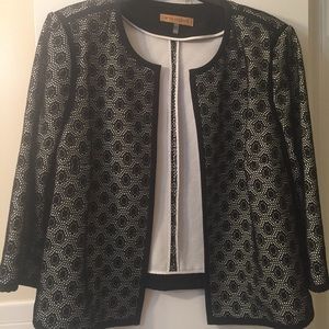 Plus size Lace jacket size 22 W